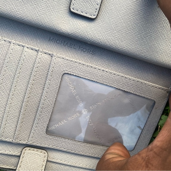 Michael Kors Signature Women's Double Zip Wallet, Aluminum  Michael Kors Gray - Picture 6 of 12